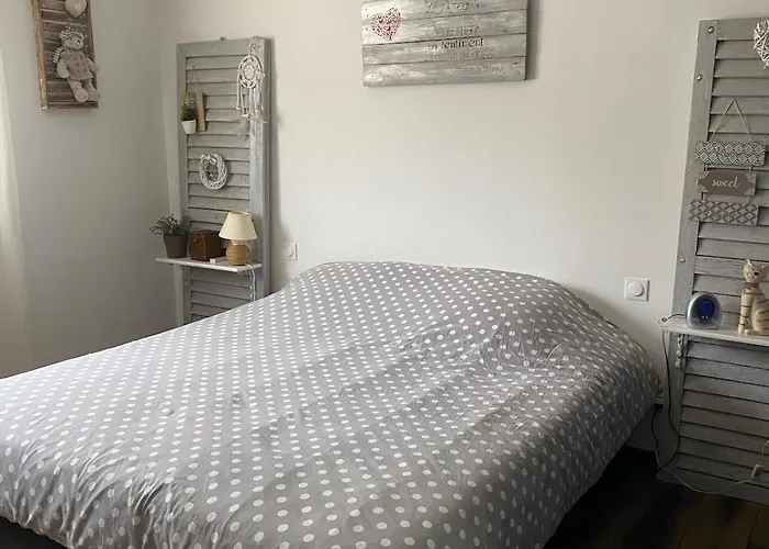 Villa Avec Piscine Et Jacuzzi *